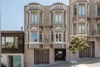1119 Dolores St