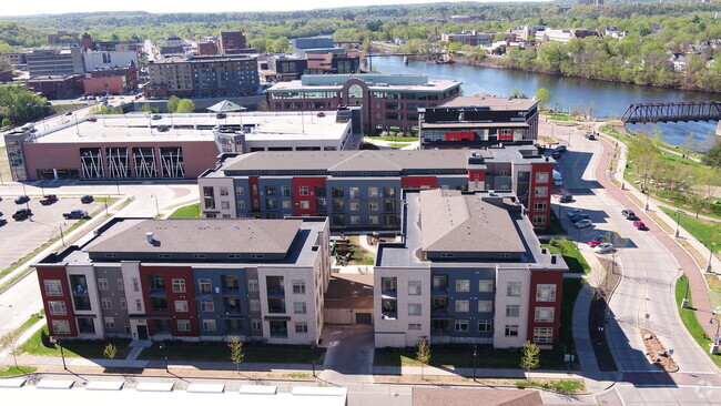 Building Photo - Riverfront Terrace