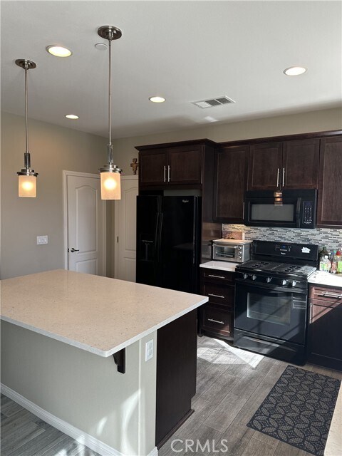 Foto del edificio - 8569 Cava Dr