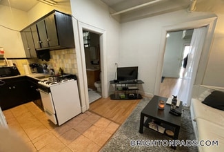 Building Photo - 281 Corey Rd