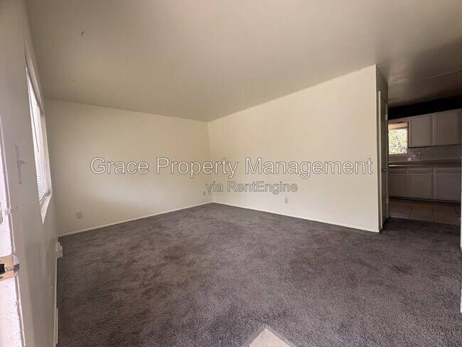 Foto del edificio - 87 E 81st Ave