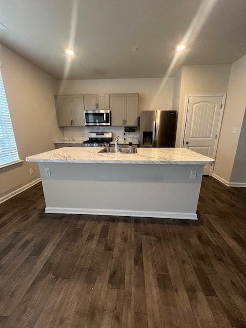 Foto del edificio - 317 Stream Valley Ct