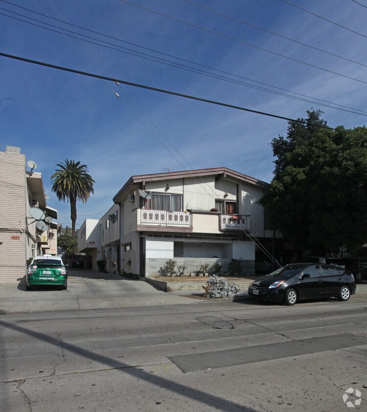 Primary Photo - 4511-4517 Prospect Ave