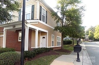 Building Photo - 15402 St Christopher Ct