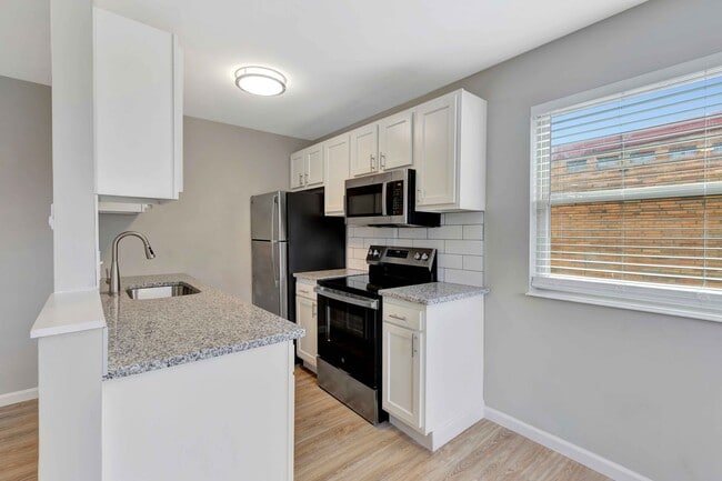 Foto del edificio - Washington Court Apartments