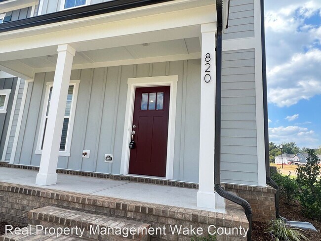 Building Photo - 3 br, 3 bath House - 820 Silo Park Drive