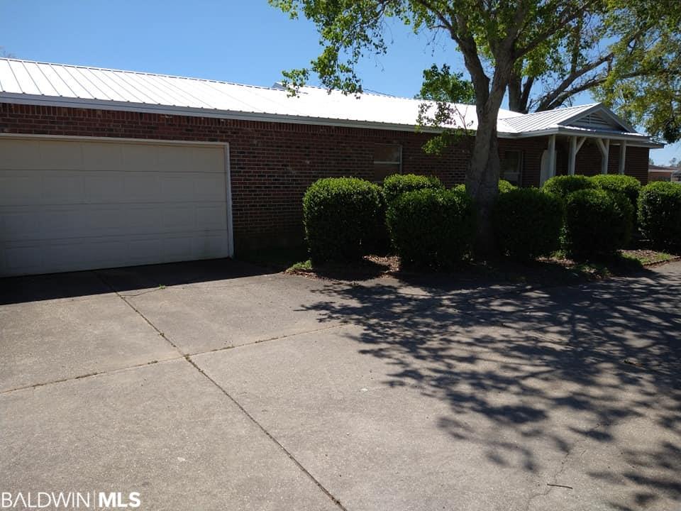 Foto principal - 1612 N Cedar St