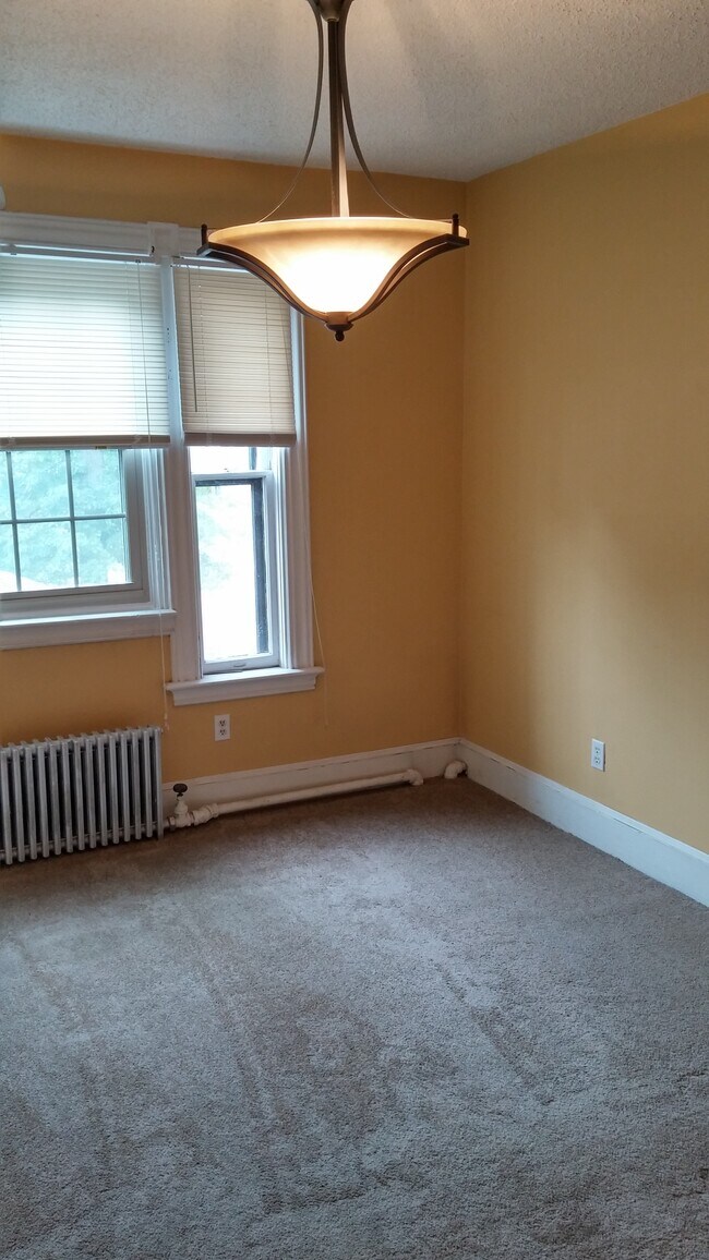 95 Sumner Ave Unit 3, Springfield, MA 01108 Condo for Rent in