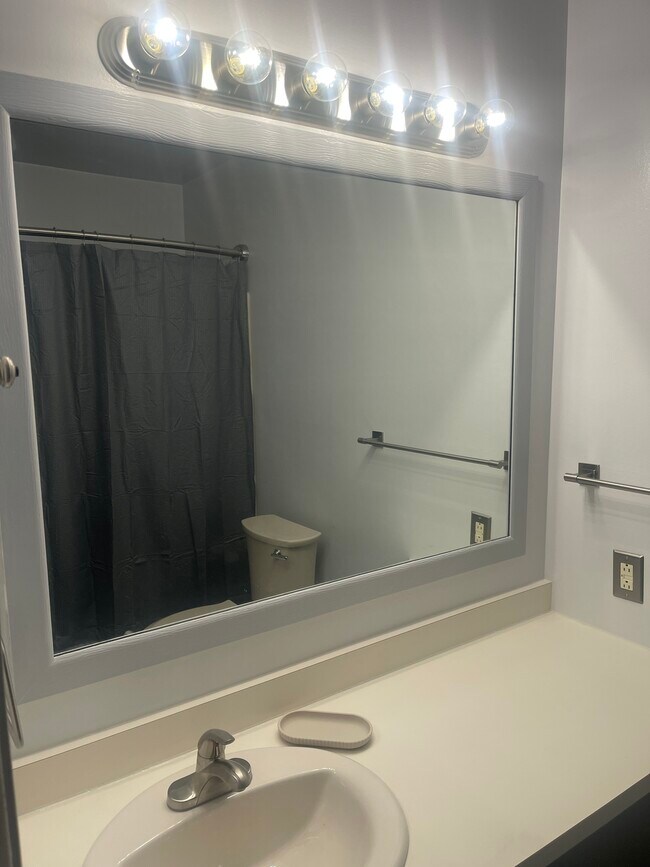 Foto del edificio - 2541 Nodaway Ct