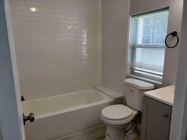 Foto del edificio - Cute and Cozy 3 Bedroom 2 Bath North Jacks...