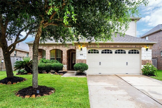 Foto del edificio - 26318 Cedar Pine Dr