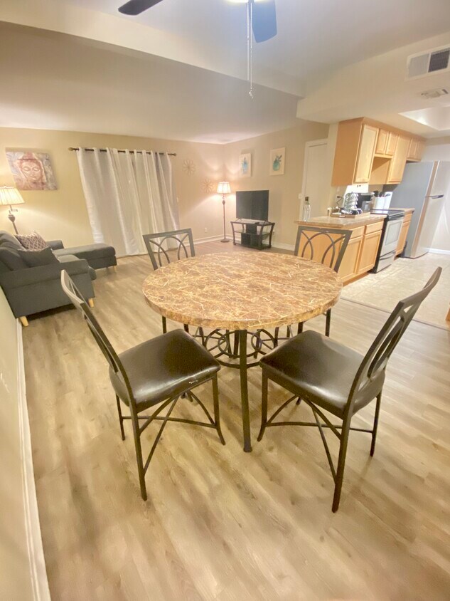 740 W Elm St Unit 107, Phoenix, AZ 85013 Condo for Rent in Phoenix