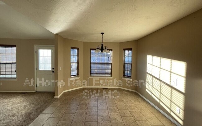 Foto del edificio - 1305 S Venice Ave