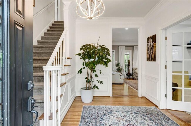 Foto del edificio - 2710 Abbottswell Dr
