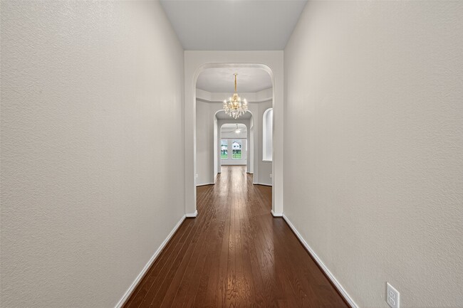 Building Photo - 13815 Wixford Trail