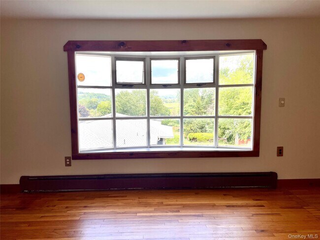 Foto del edificio - 2 Oak St