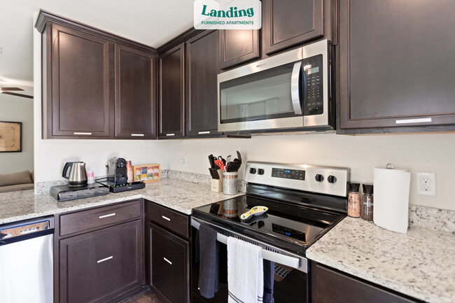 Building Photo - 739 Wonderland Trail