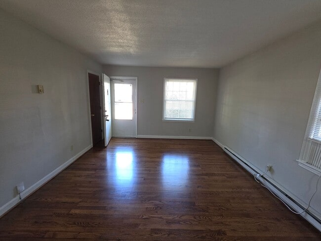 Foto del edificio - 2921 Coronet Way