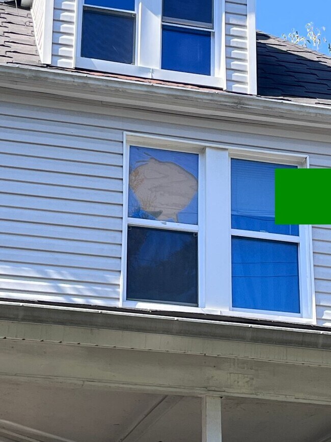 Foto del edificio - 728 E 93rd St