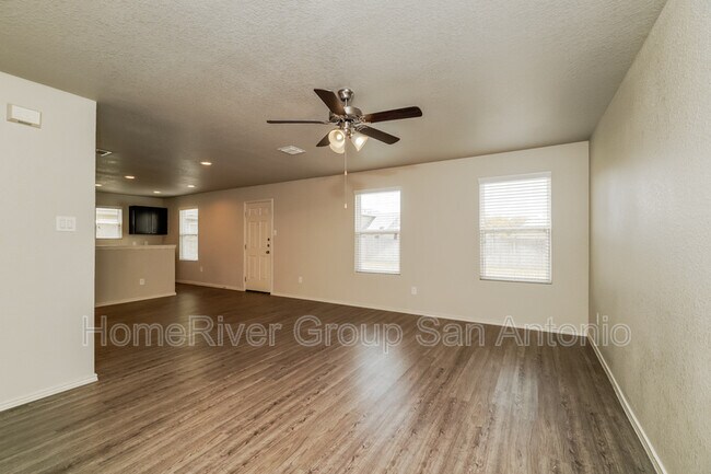Building Photo - 9425 Apple Ridge Ln