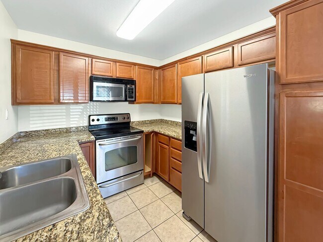 Foto del edificio - Spacious 3BR/2BA Condo in Rancho San Diego...