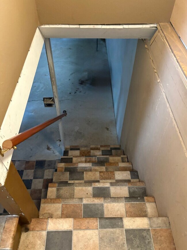 Foto del edificio - 812-812 5th Ave NW