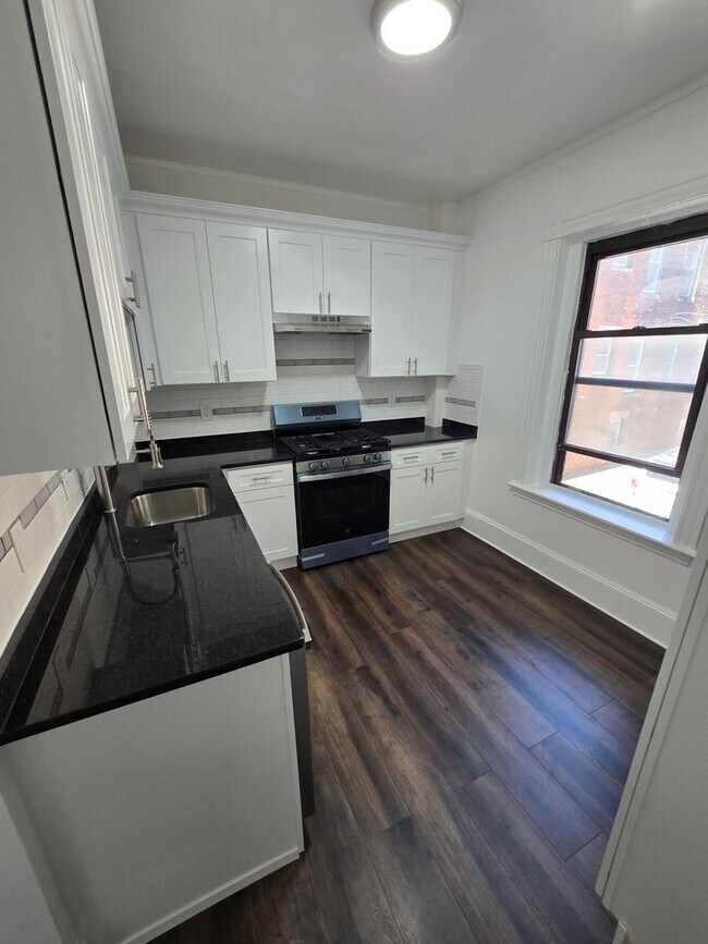 Foto del edificio - 237 Harvard Ave