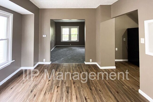Foto del edificio - Beautiful 3BR 1.5BA Home in Garfield Heights!