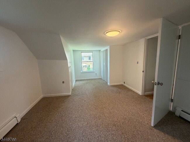 Building Photo - 6 Beechwood Trail