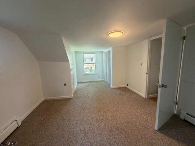 Foto del edificio - 6 Beechwood Trail