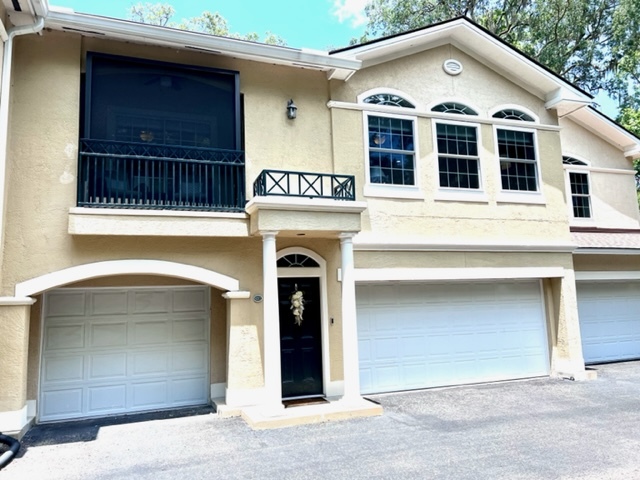 Condominium Entrance - second level - 4 Indigo Run Dr