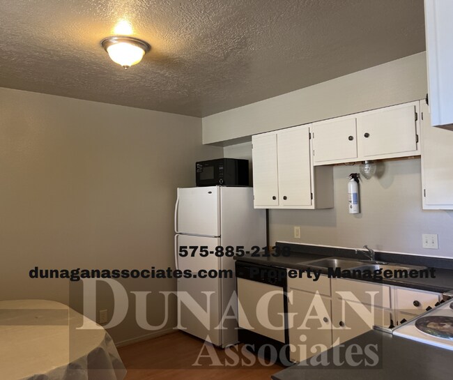 Building Photo - 1111 W McKay St