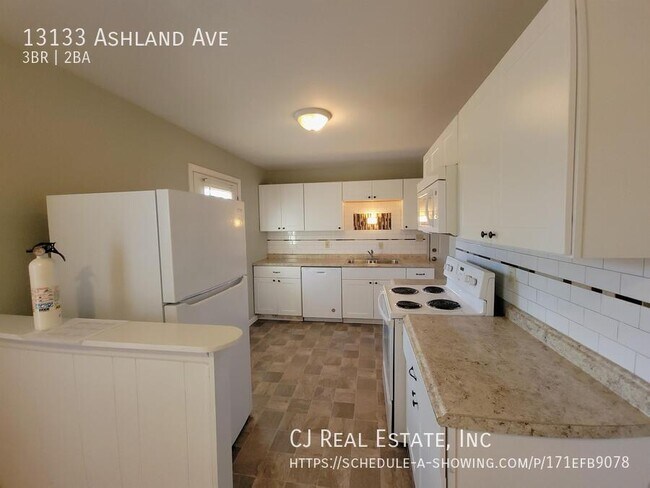 Building Photo - 13133 Ashland Ave