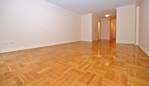 Foto del edificio - 425 E 55th St