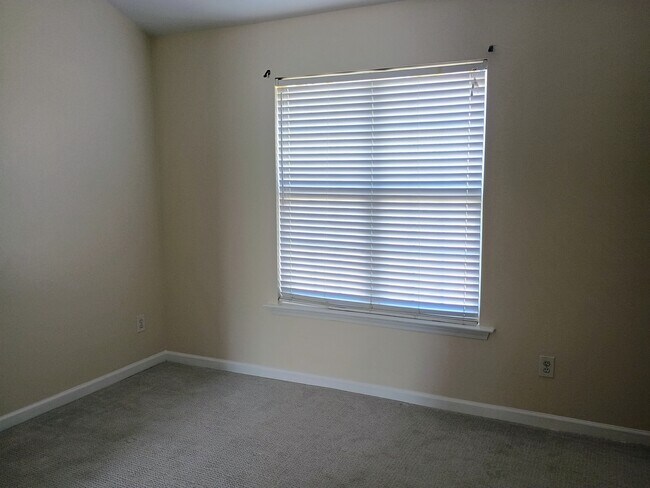 Foto del edificio - 168 Buchanan Ln