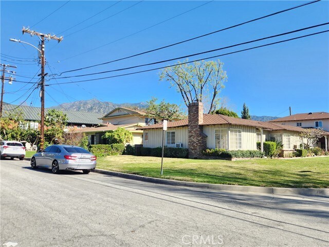 Building Photo - 21 W Newman Ave