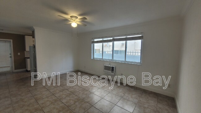 Building Photo - 305 69th St