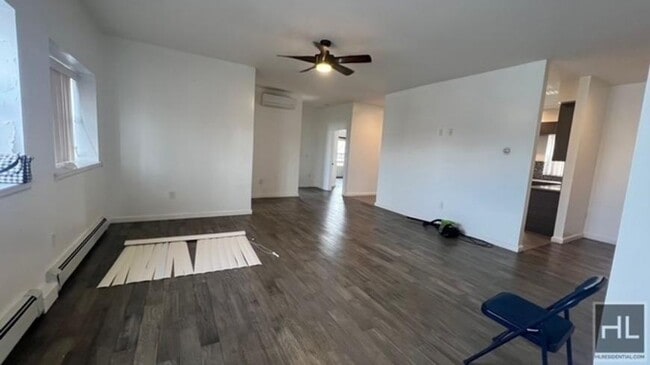 Building Photo - 4 bedroom in BROOKLYN NY 11210