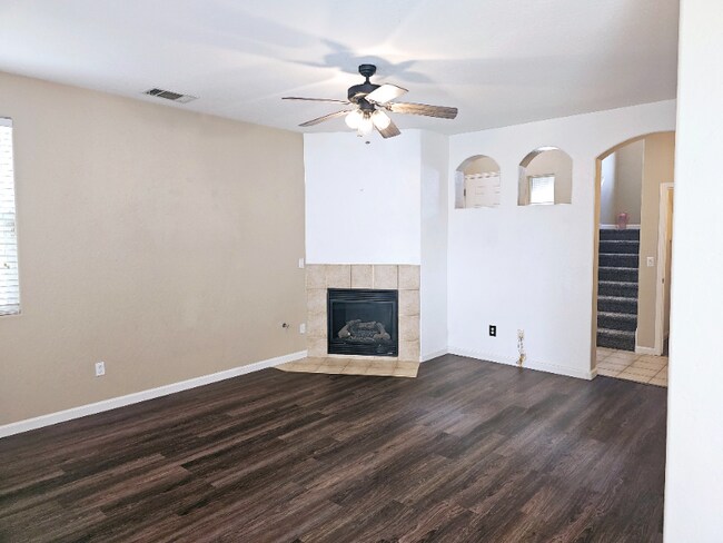 Foto del edificio - 6653 E Braly Ave