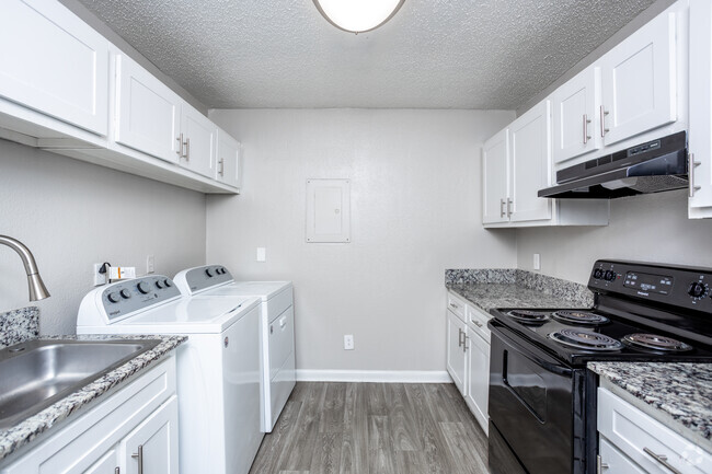 Interior Photo - 33 Ninety Apartments