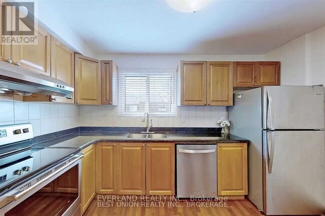 Building Photo - 25 Rock Moss Way