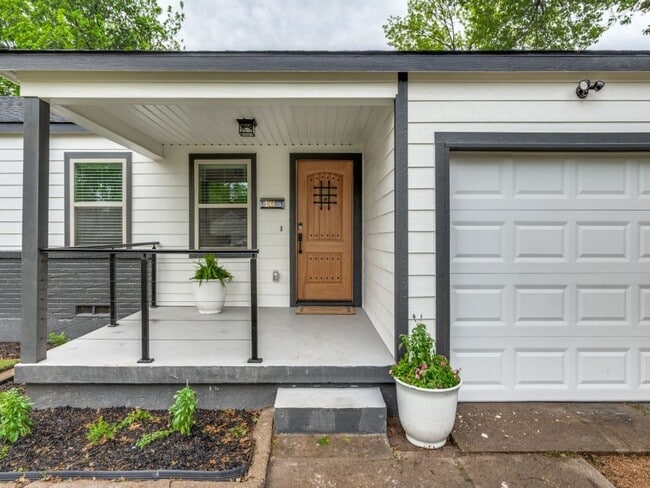 Foto del edificio - 3160 Bannon Dr