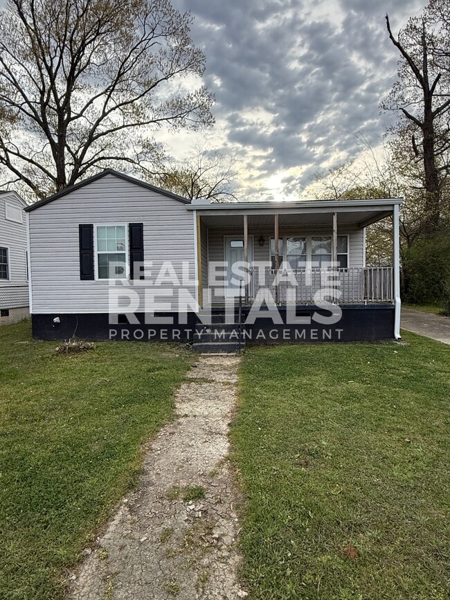 Building Photo - 504 Pearl St