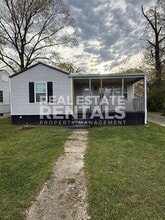 Building Photo - 504 Pearl St