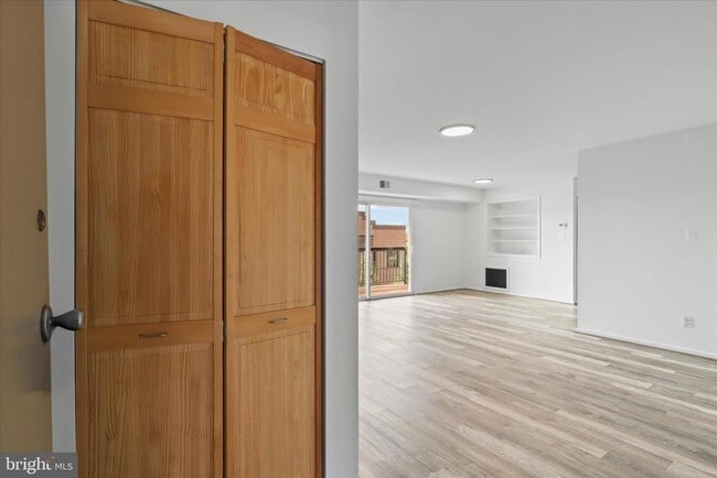 Foto del edificio - 214 Locust St SE