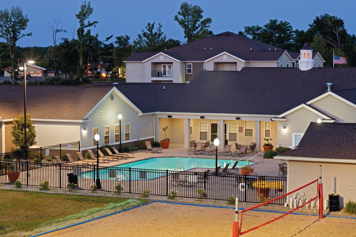 The Reserve at Saluki Pointe 500 Saluki Blvd Carbondale, IL