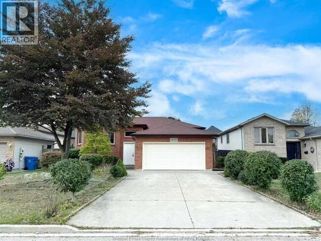 Building Photo - 4135 Betts Ave