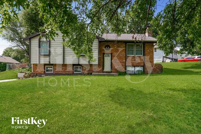 Foto principal - 7305 NW 76 Pl