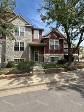 Building Photo - 15829 Robinson St