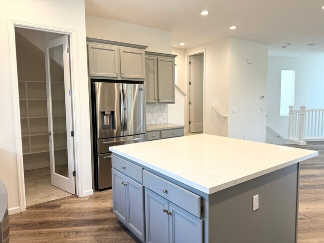 Building Photo - Perfect Shape Dublin Home in The Boulevard...
